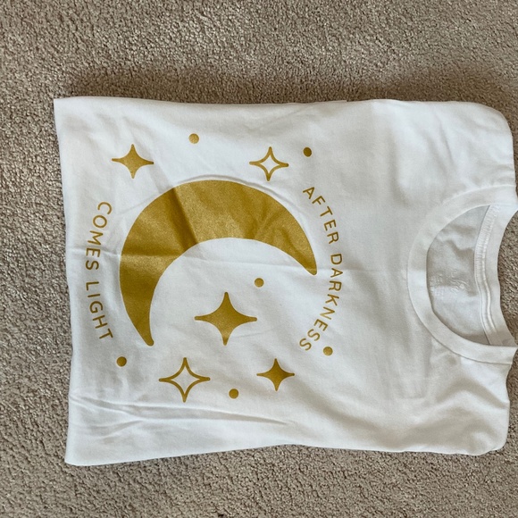 Tops - Tshirt 💥 3 for $12💥